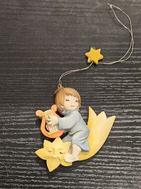 Ferrandis Anri Art Italy Child on Yellow Star Ornament
